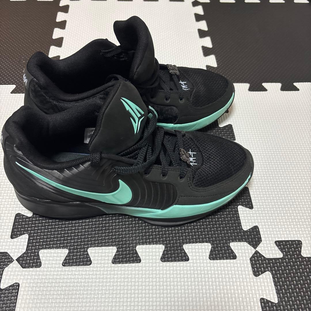 Nike バスケットボールシューズ ブラック/ミント - メルカリ