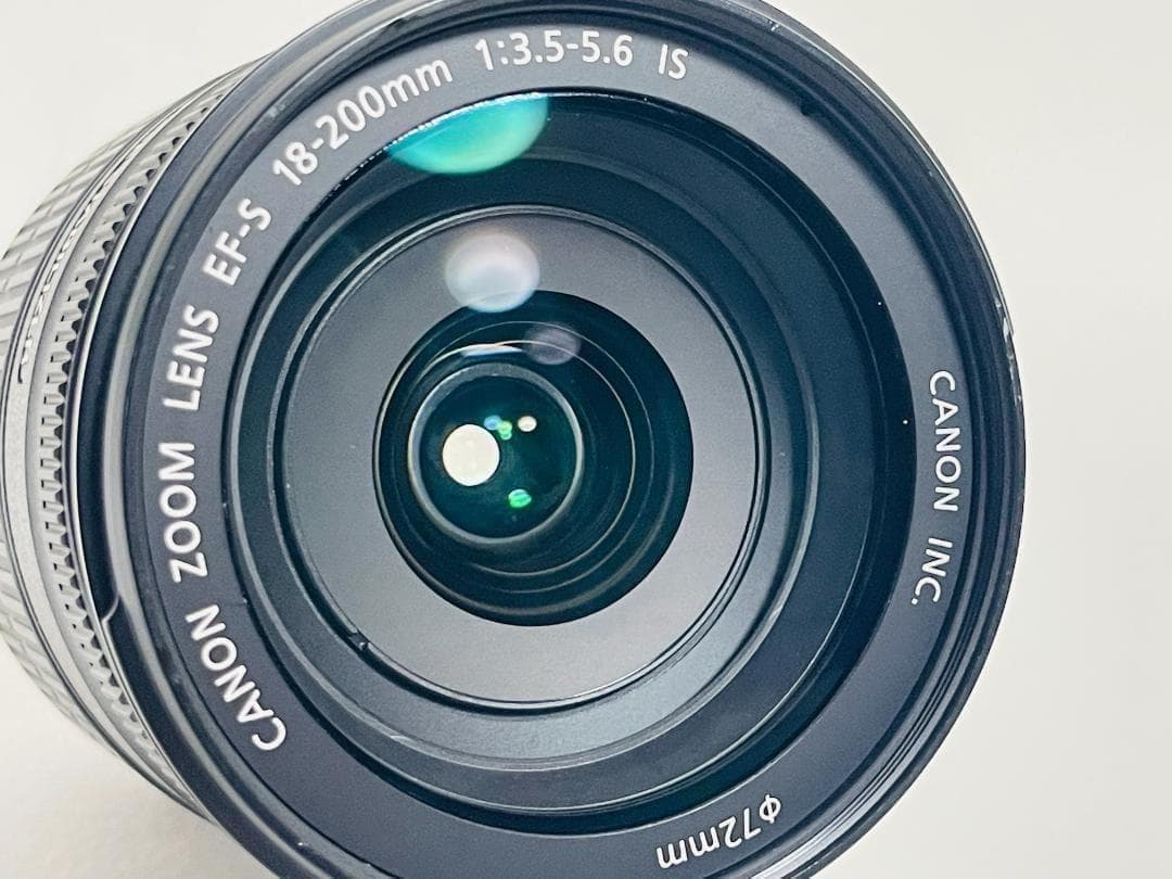 ☆美品☆Canon EF-S 18-200mm F3.5-5.6 IS キヤノン